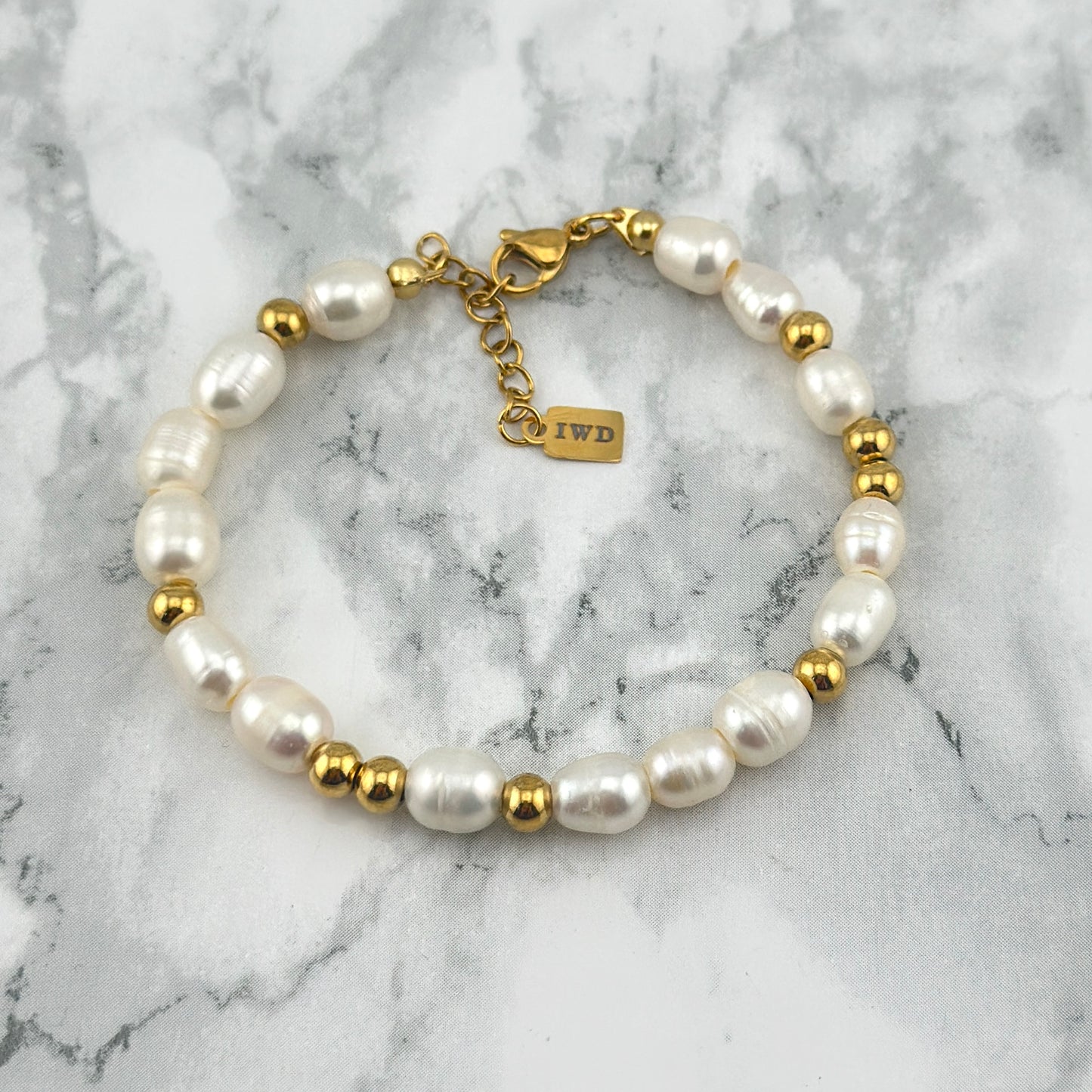 Chunky Pearl Gold Barcelet